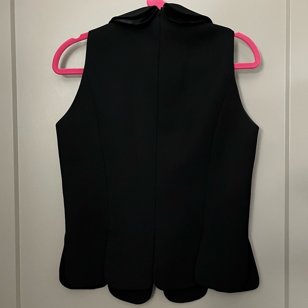 Cache Black Sleeveless Pearl-Button Vest - Picture 2 of 10